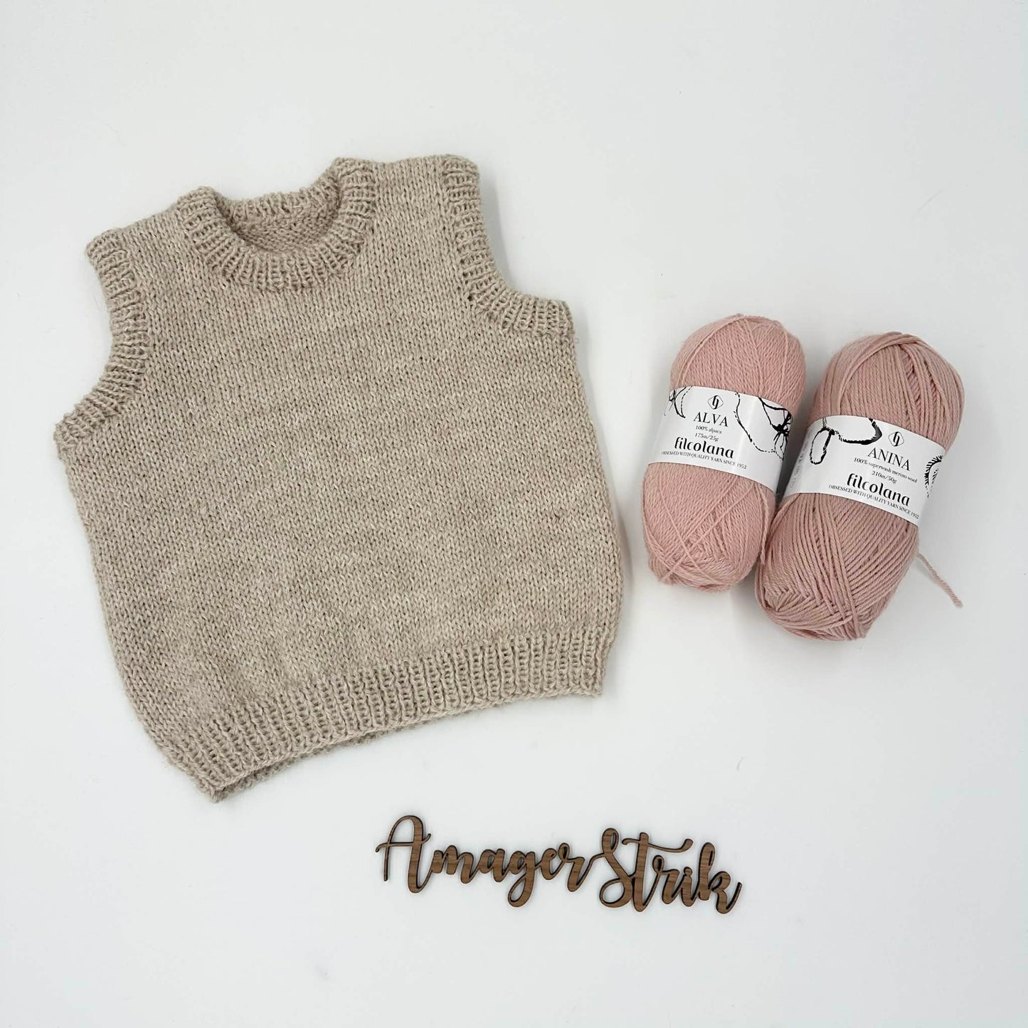 Jamie's vest str. 12/18 mdr i Anina og Alva