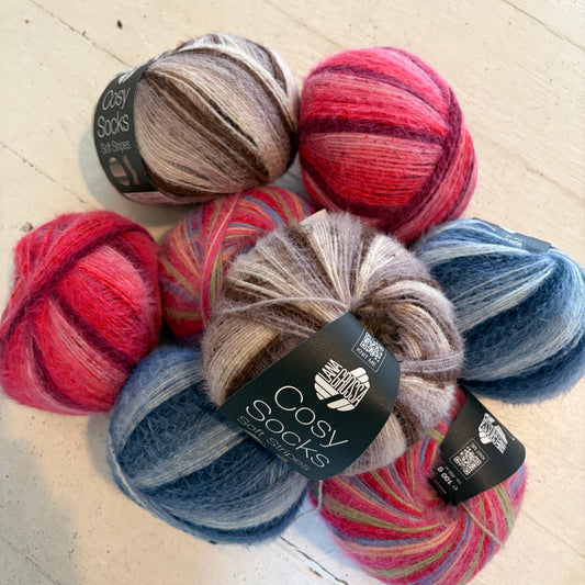 Cosy Socks Soft & Multi Stripes strømpegarn fra Lana Grossa