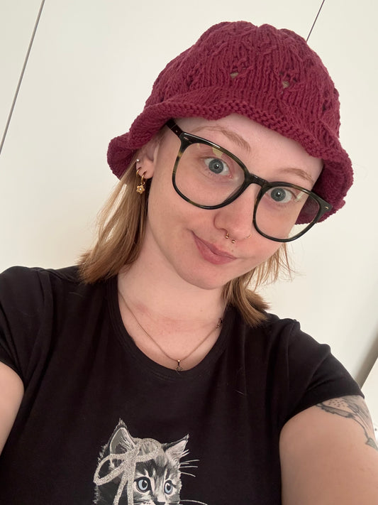 Strikkekits til Sara's bøllehat
