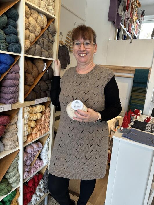 Strikkekits til Gaia's Tunika i Cashmere Soft Touch