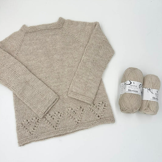 Hjertesweater junior str. 7/8 år i Anina og Alva