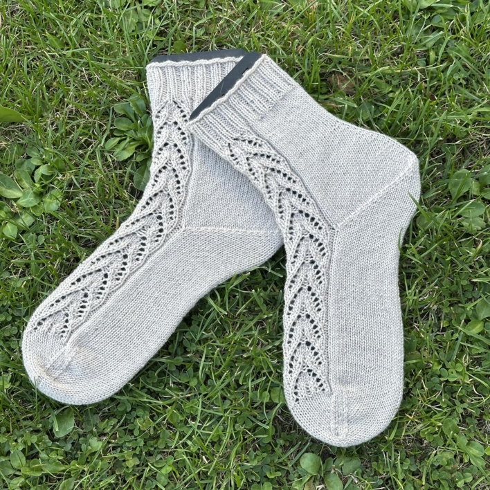 Opskrift til Vintergæk strømperne i 1. Class Cashmere