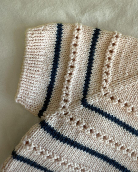 Ida Tee Junior - Str. 1/2 - 10/12 år - PetiteKnit