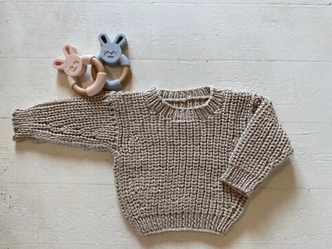 Settlers stege rolle Opskrift til Chunky oversize sweater til babyer