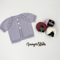 Strikkekits til Alma's kortærmet cardigan i Alliance