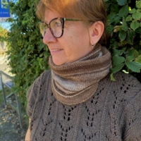 Strikkekits til Halsrøret Teddy i Taormina